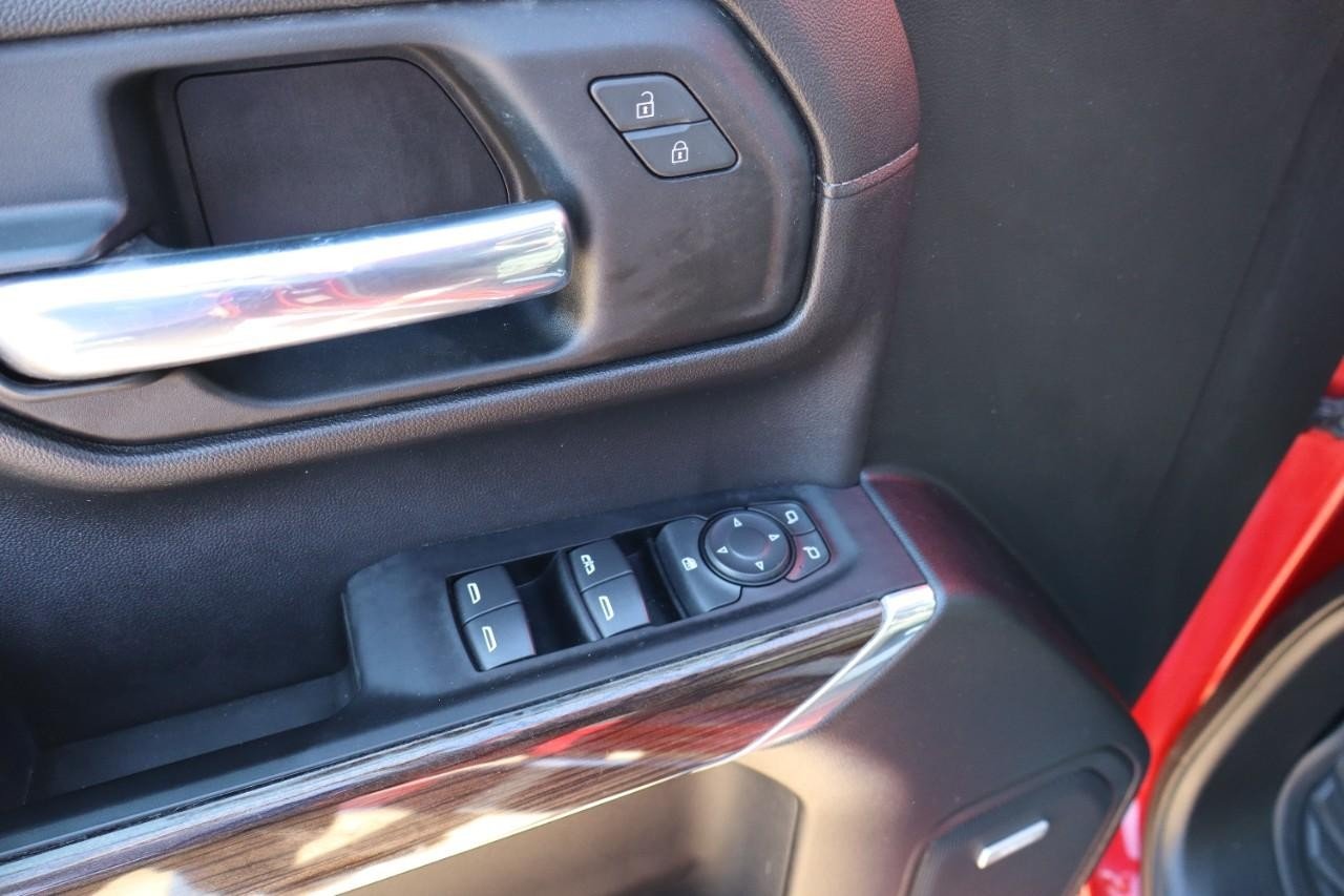 2022 Chevrolet Silverado 1500 RST photo 10