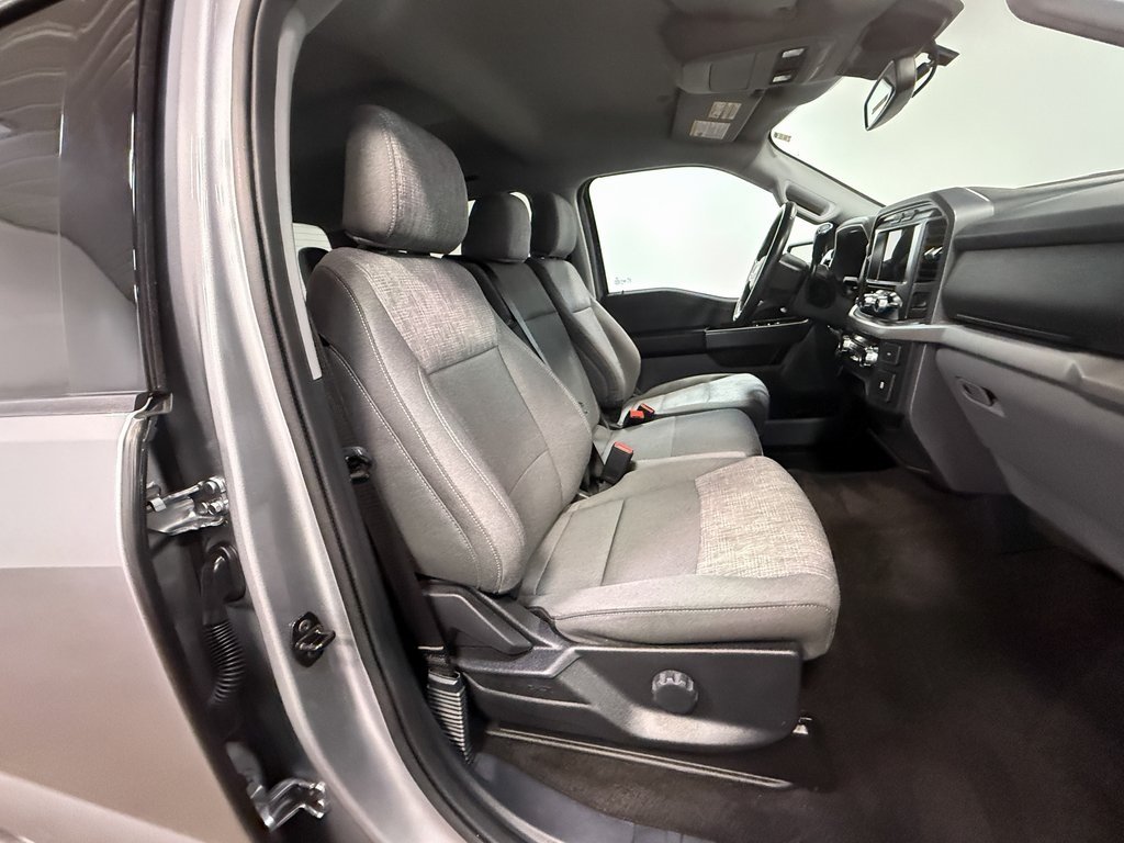 2022 Ford F-150 XLT photo 12