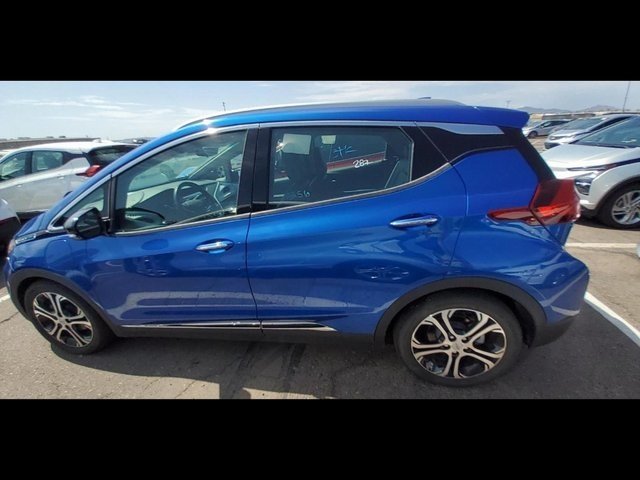 2020 Chevrolet Bolt EV Premier photo 2