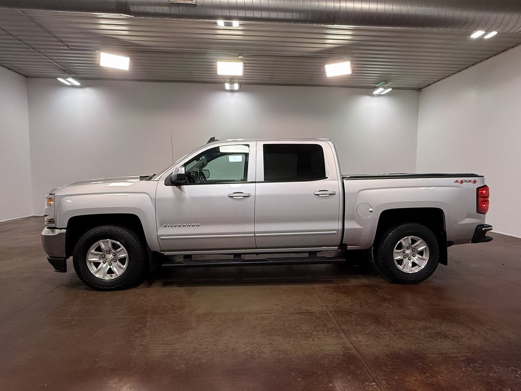 2017 Chevrolet Silverado 1500 LT photo 3