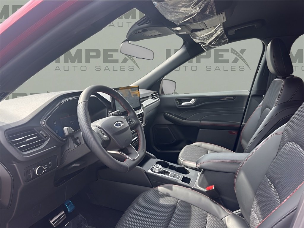 2024 Ford Escape ST-Line photo 9