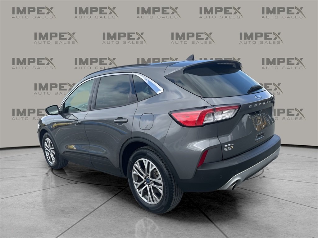 2022 Ford Escape SEL photo 3