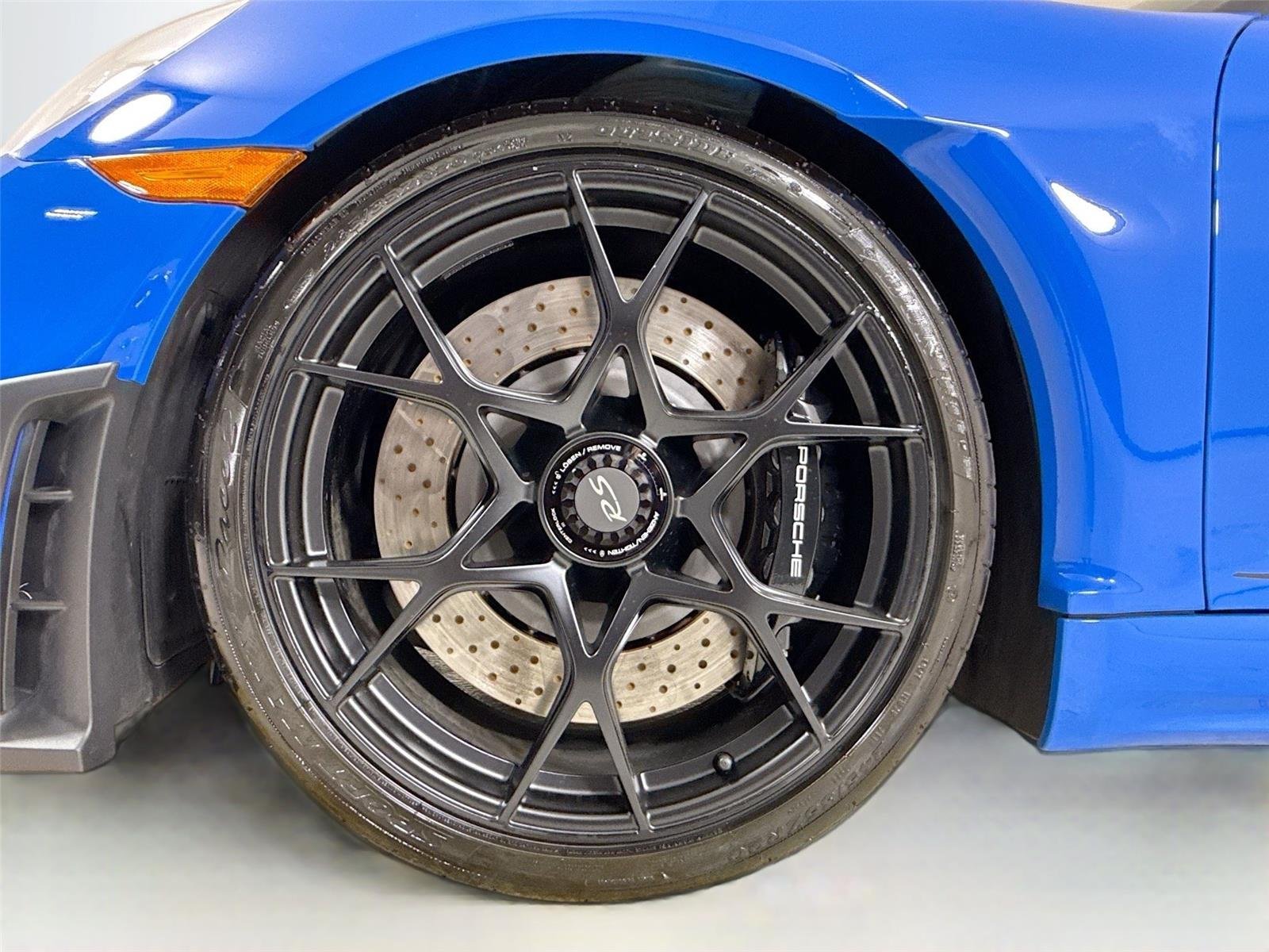 2024 Porsche Boxster Spyder photo 31