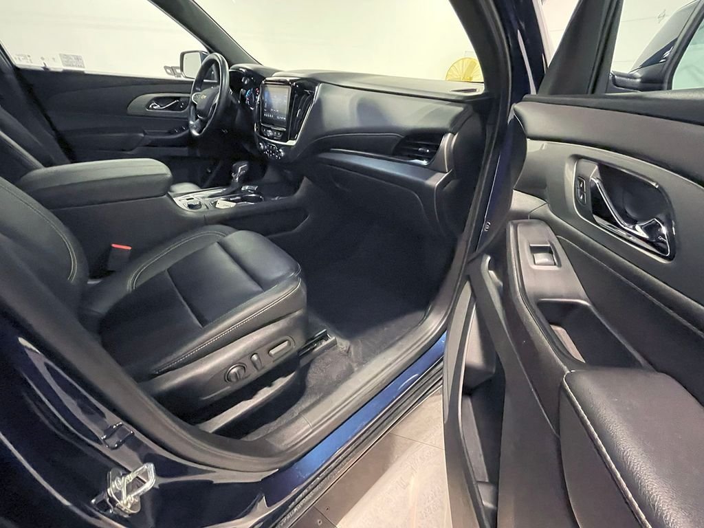 2023 Chevrolet Traverse Leather photo 20
