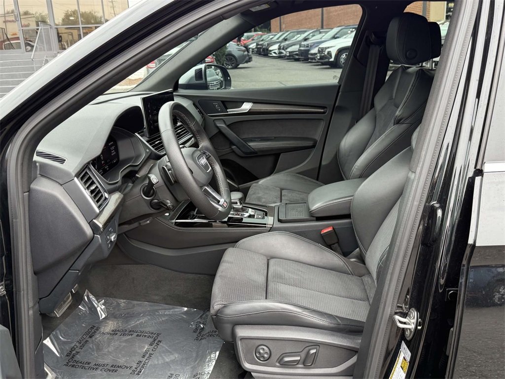 2022 Audi SQ5 Premium Plus photo 13