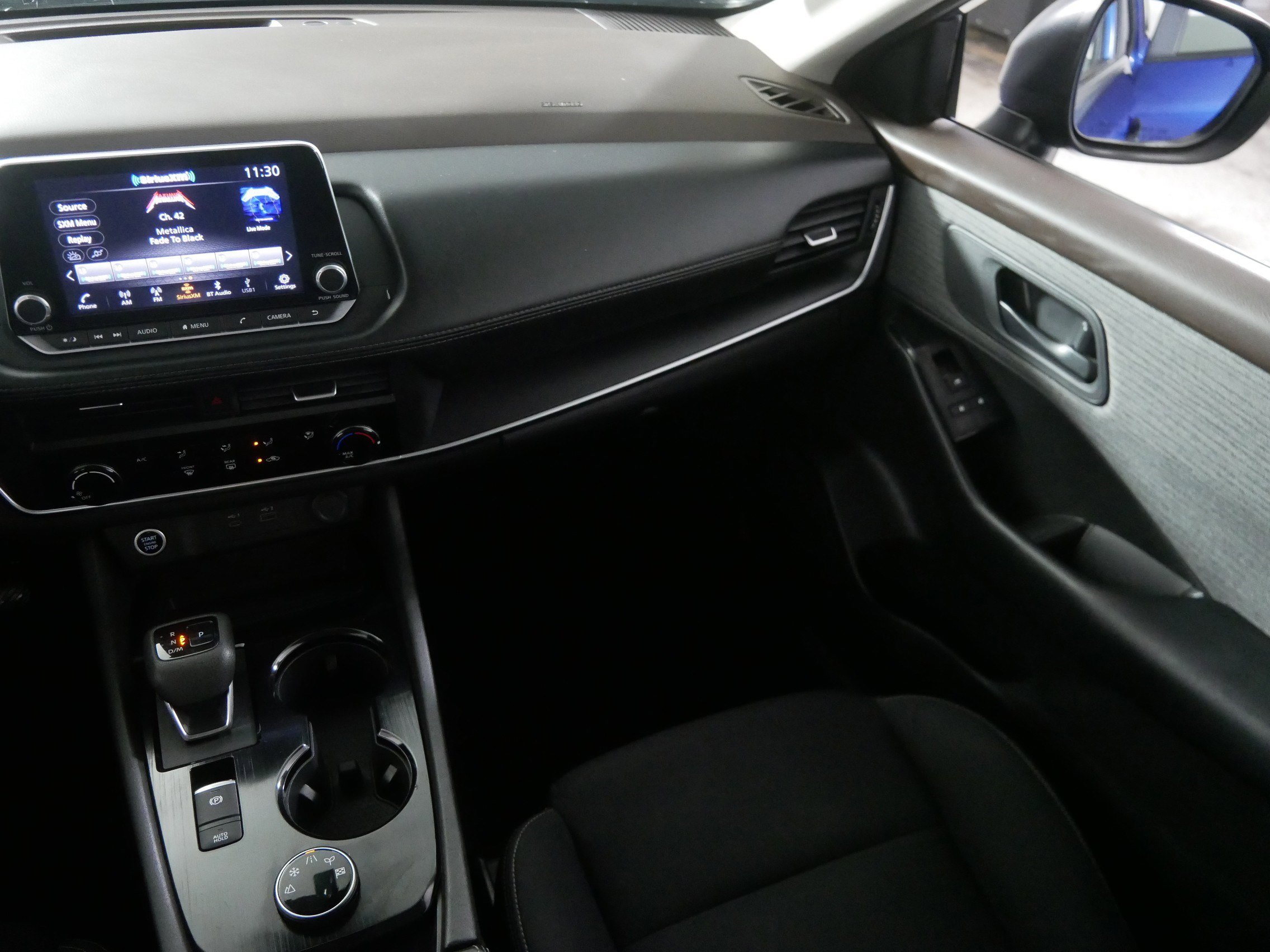 2023 Nissan Rogue S photo 11