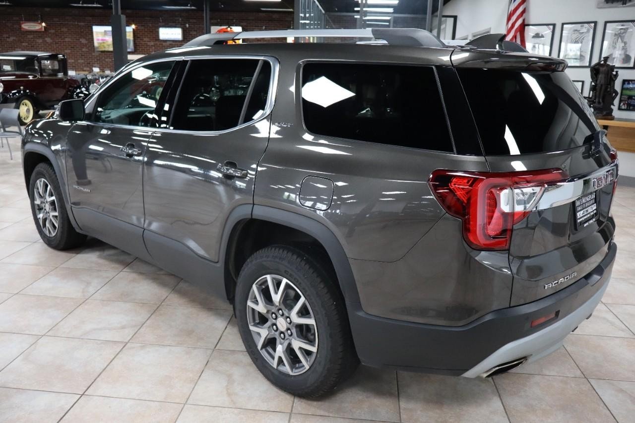 2020 Gmc Acadia SLT photo 2