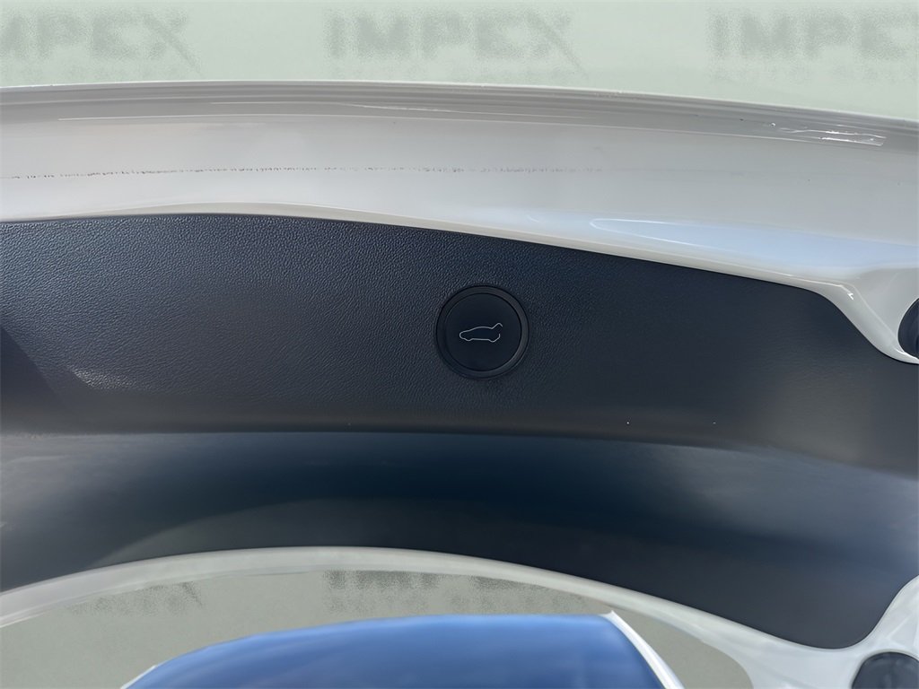 2023 Tesla Model 3 photo 25