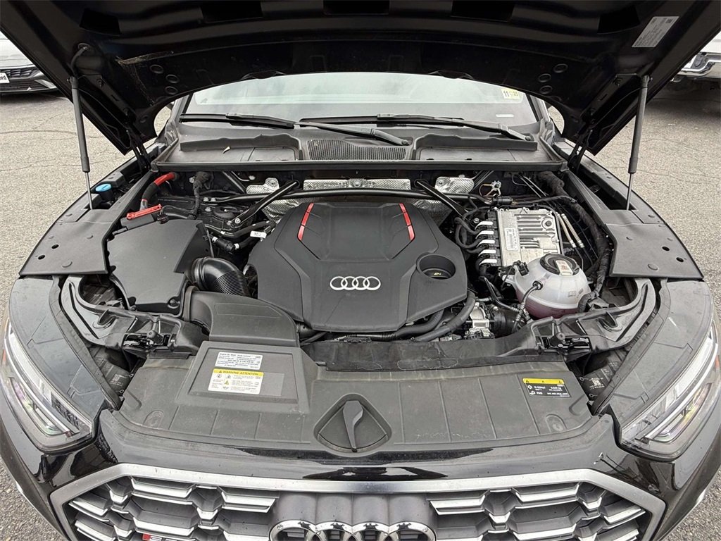 2022 Audi SQ5 Premium Plus photo 12