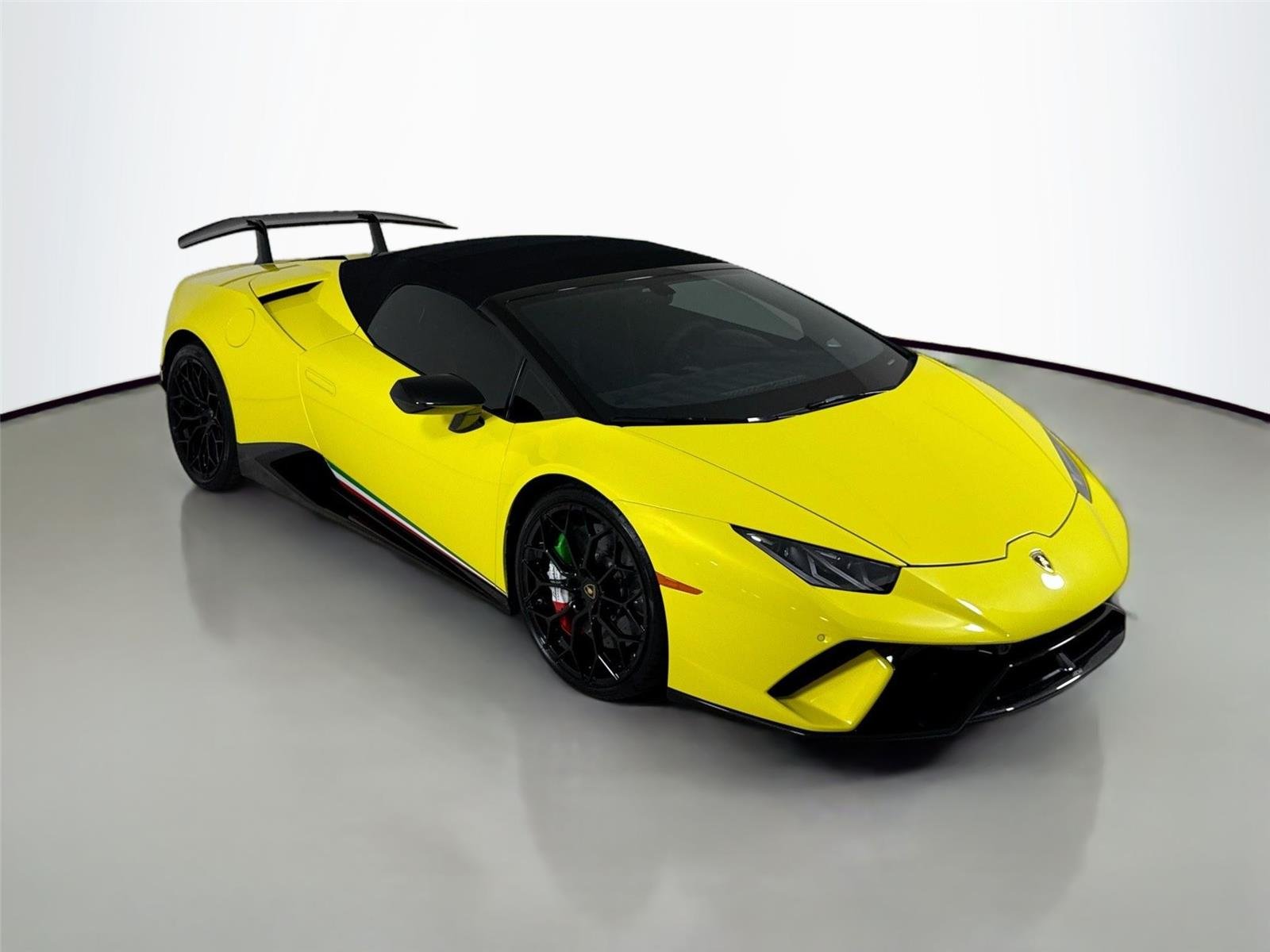 2019 Lamborghini Huracan Spyder Performante photo 53