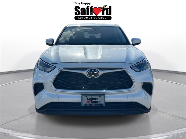 2023 Toyota Highlander L photo 6