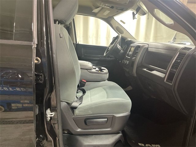 2017 Ram 1500 Express photo 16
