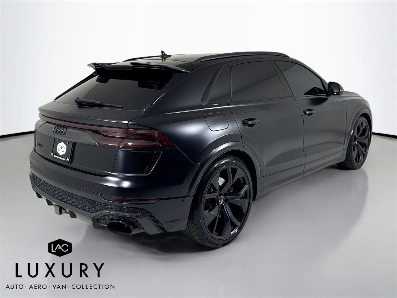 2020 Audi RS Q8 photo 3