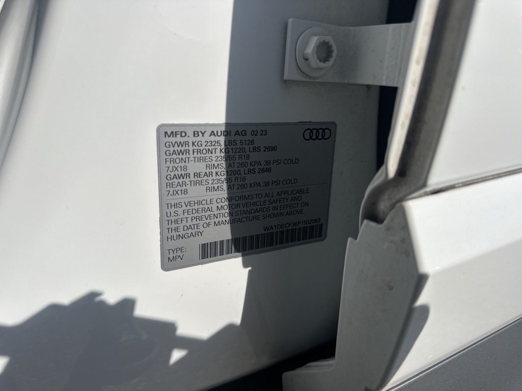 2023 Audi Q3 S line Premium photo 35
