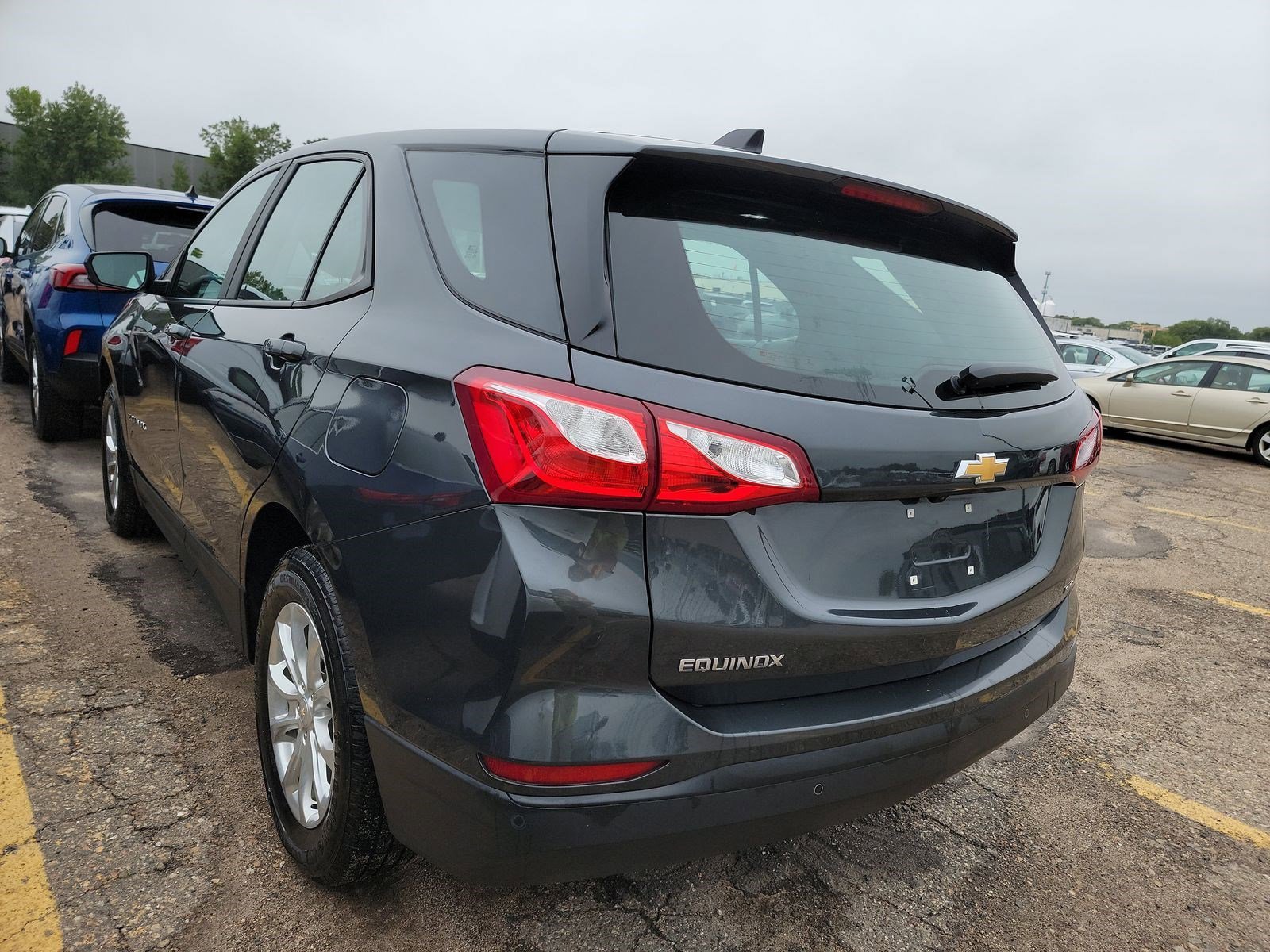 2021 Chevrolet Equinox LS photo 6