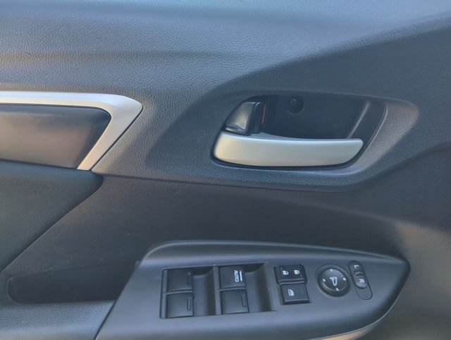 2016 Honda Fit LX photo 13