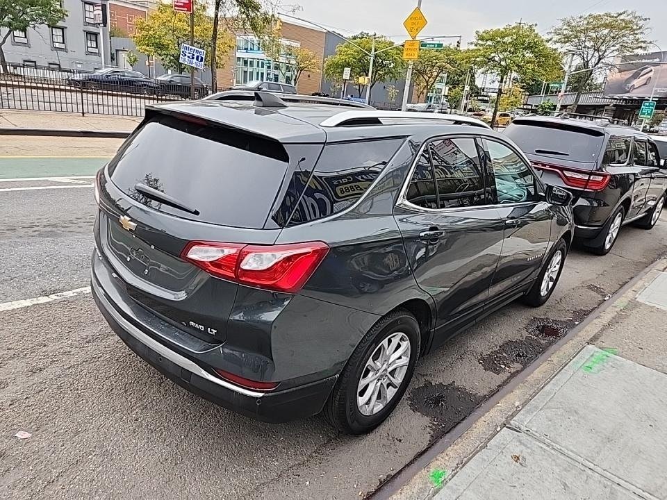 2020 Chevrolet Equinox LT photo 4