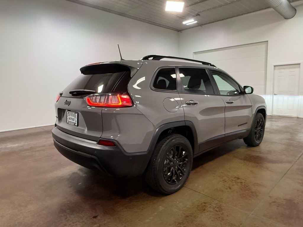 2023 Jeep Cherokee Altitude photo 27