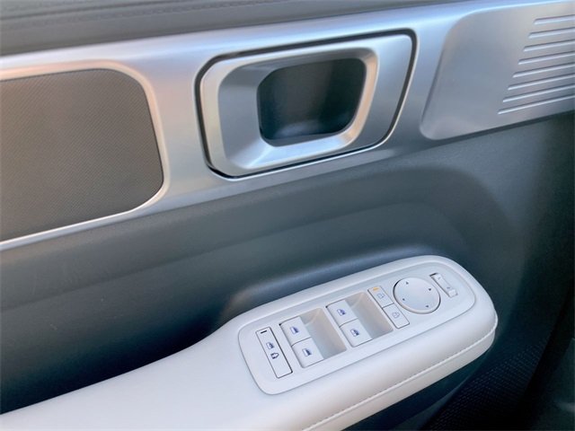 2024 Hyundai Santa Fe SEL photo 2