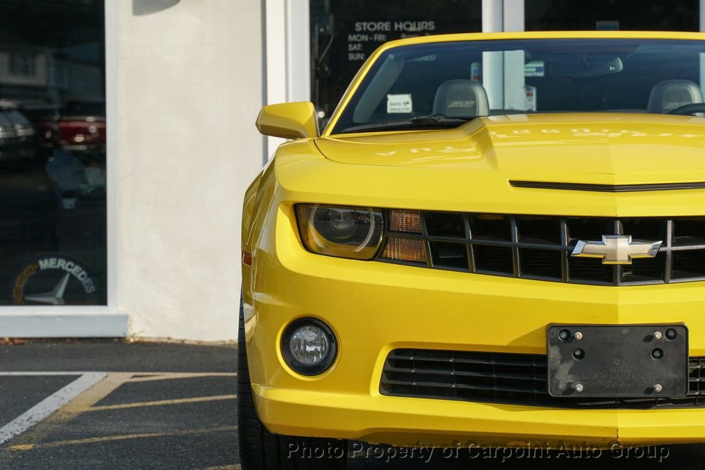 2011 Chevrolet Camaro 2SS photo 15