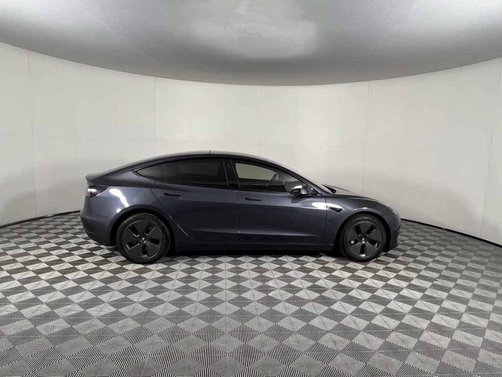 2023 Tesla Model 3 photo 4