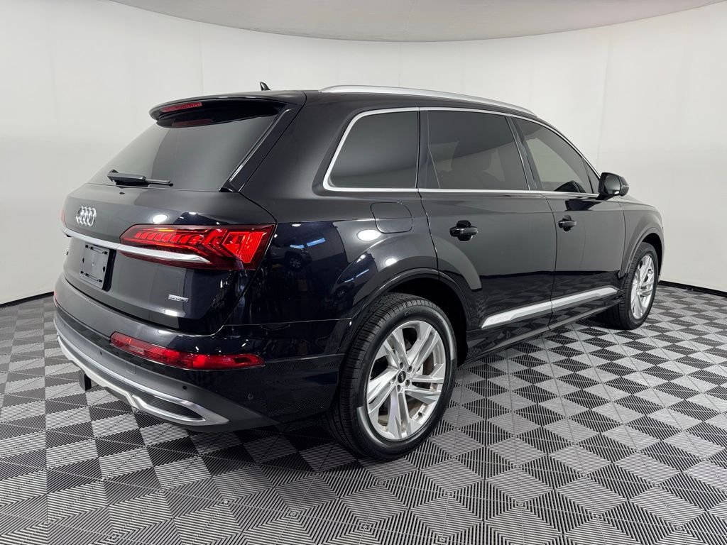 2021 Audi Q7 45 Premium Plus photo 3