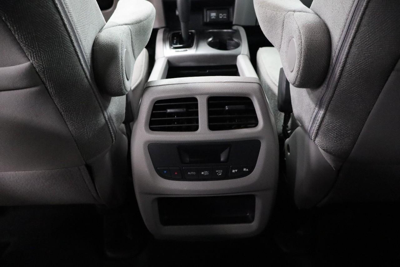 2019 Honda Pilot EX photo 18