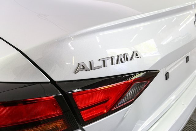 2024 Nissan Altima 2.5 SV photo 7
