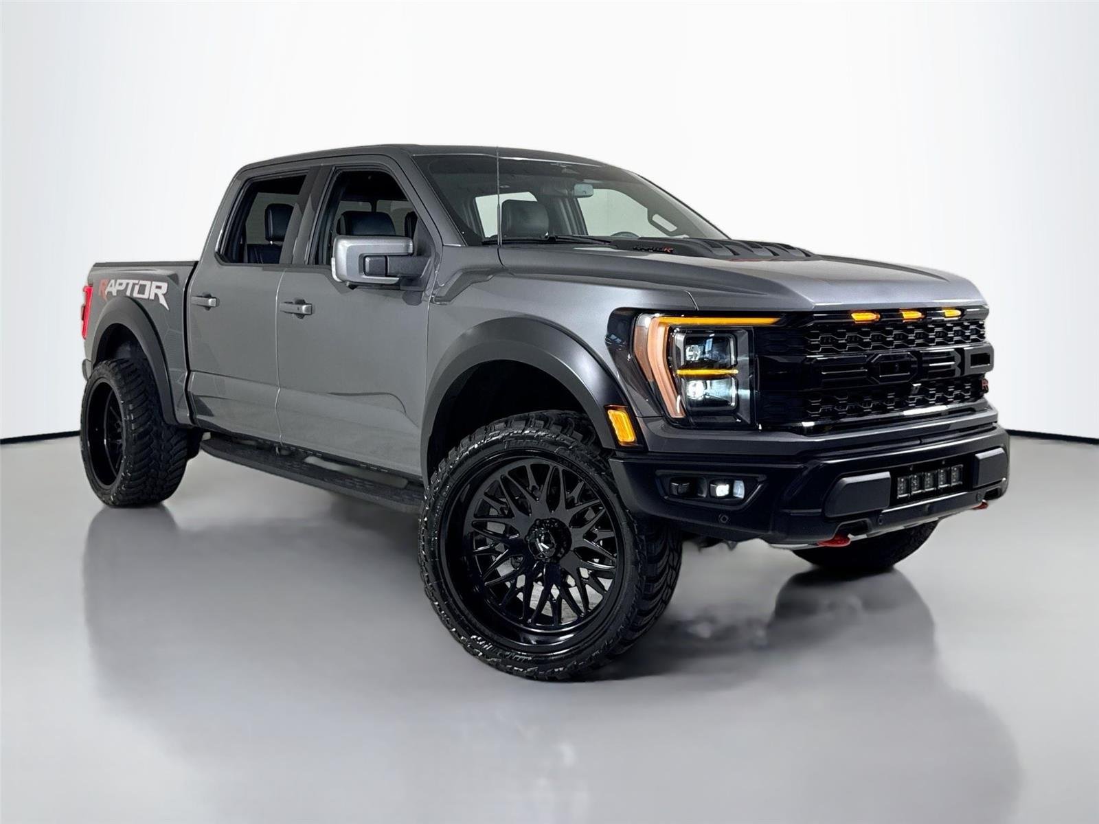 2023 Ford F-150 Raptor photo 46