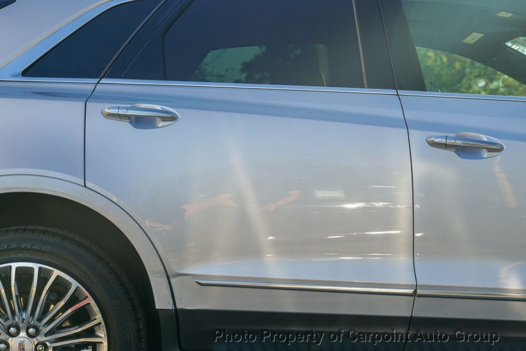 2017 Cadillac XT5 Luxury photo 6
