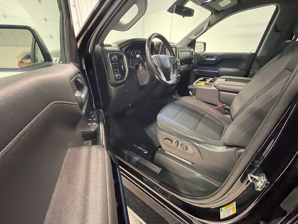 2021 Chevrolet Silverado 1500 RST photo 15