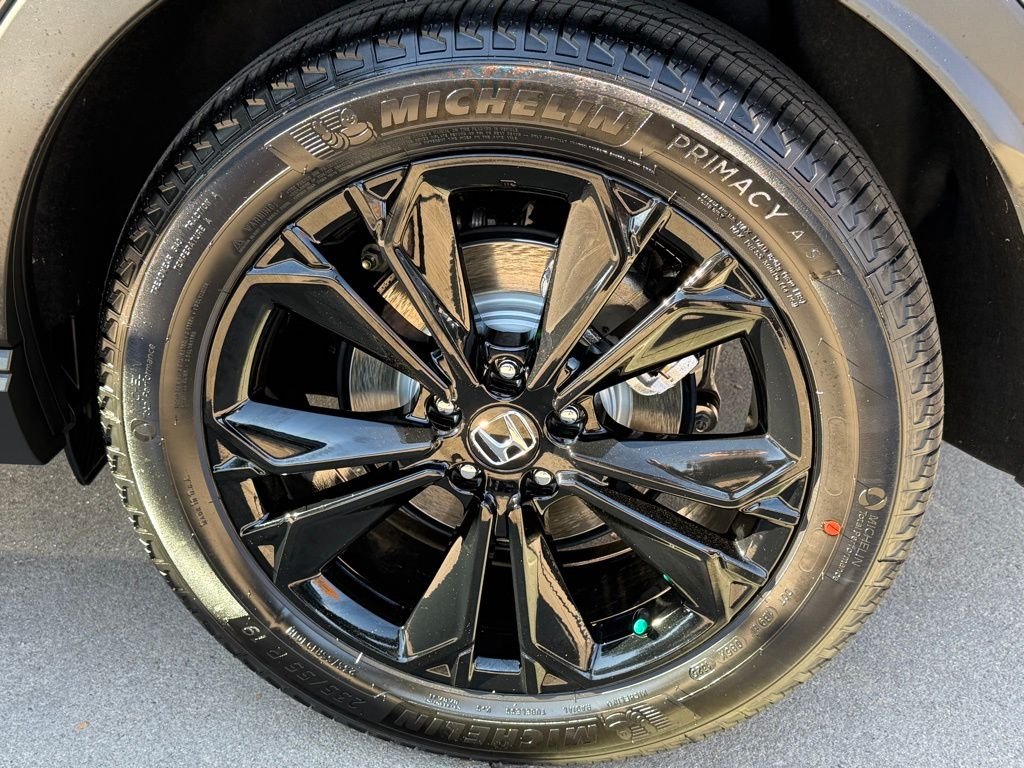 2025 Honda CR-V Hybrid Sport Touring photo 8