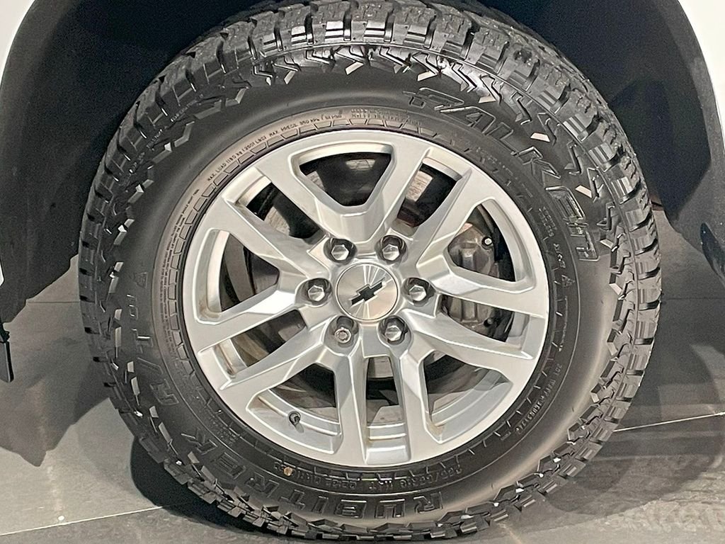 2020 Chevrolet Silverado 1500 RST photo 32