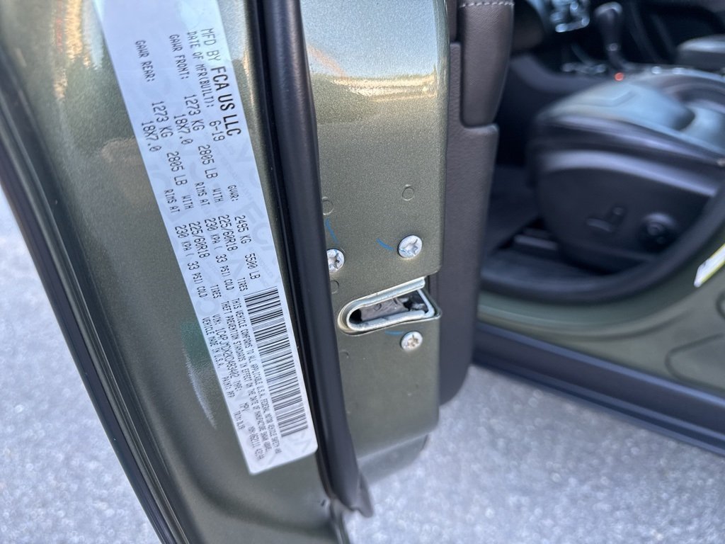 2019 Jeep Cherokee Limited photo 18