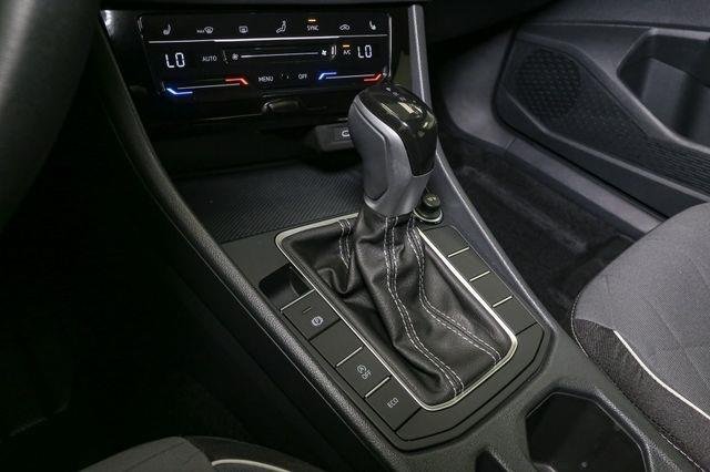 2025 Volkswagen Jetta 1.5T Sport photo 19