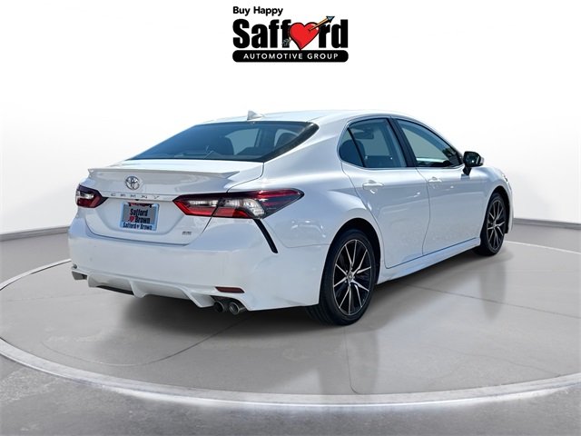 2024 Toyota Camry SE photo 6