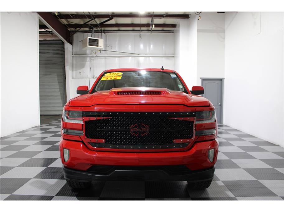 2016 Chevrolet Silverado 1500 LT photo 3