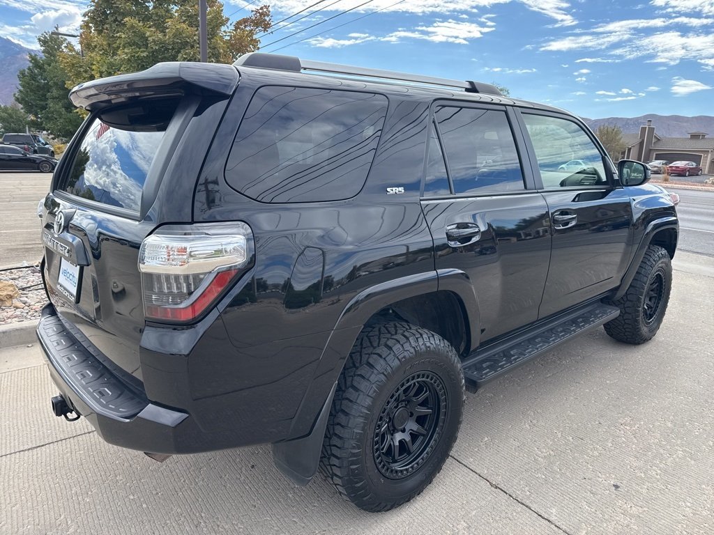 2024 Toyota 4Runner SR5 photo 2