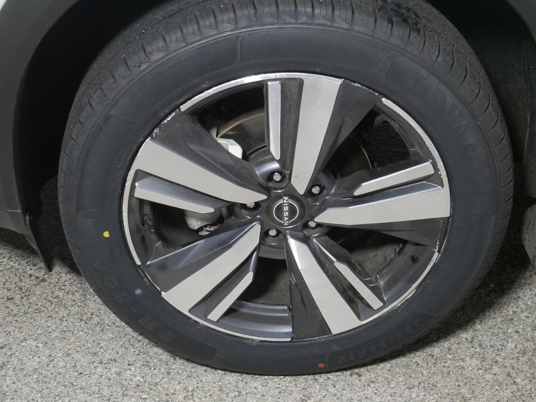 2023 Nissan Rogue SL photo 13
