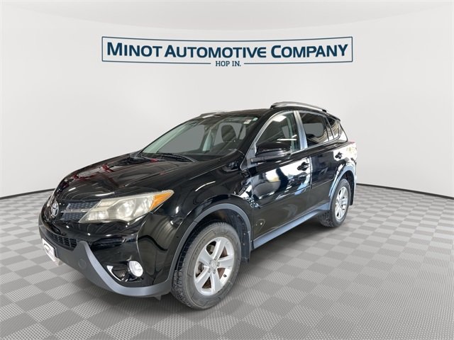 2013 Toyota RAV4 XLE photo 2
