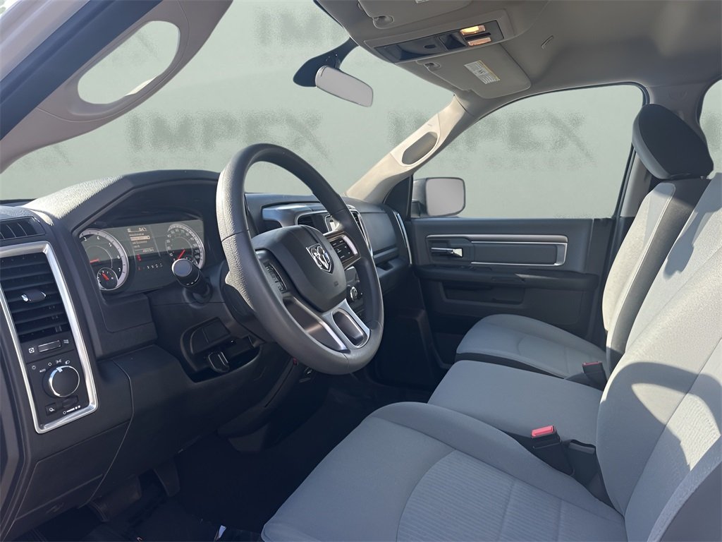 2024 Ram 1500 Classic SLT photo 8