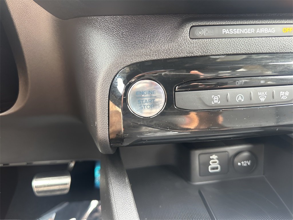 2024 Ford Escape ST-Line photo 18