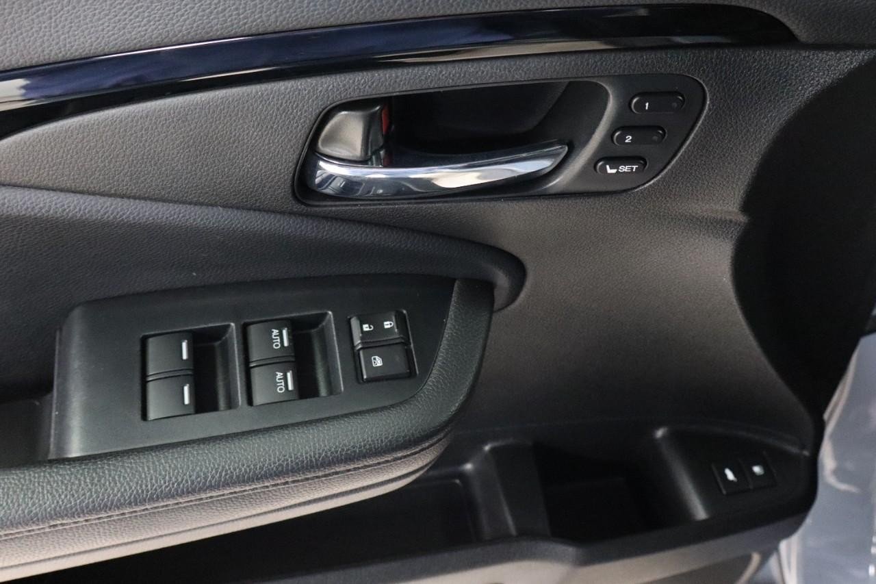 2022 Honda Pilot Elite photo 11