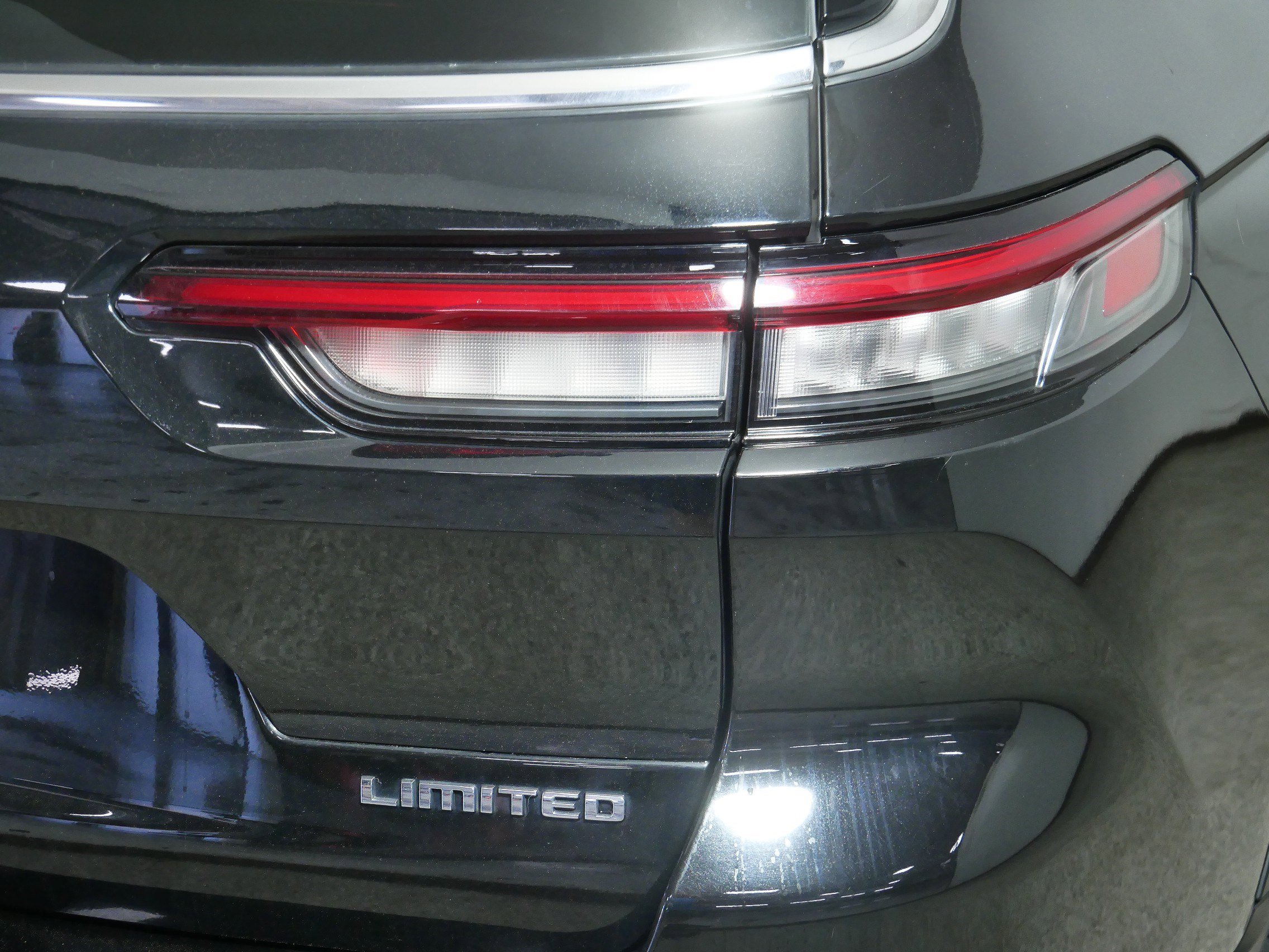 2021 Jeep Grand Cherokee Limited photo 17