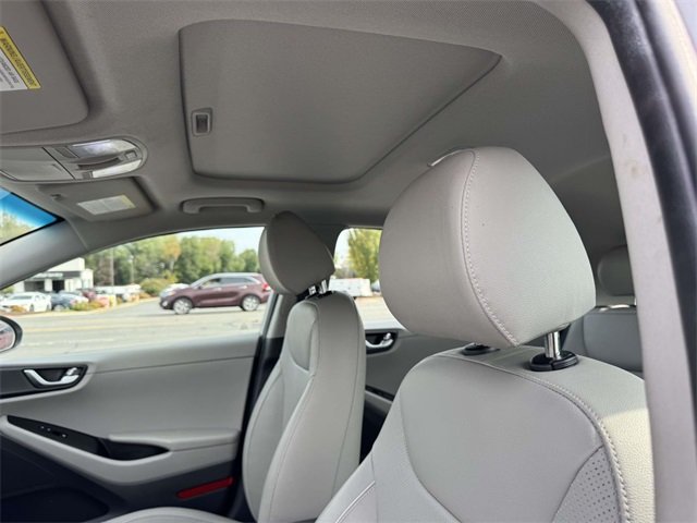 2019 Hyundai Ioniq Limited photo 4