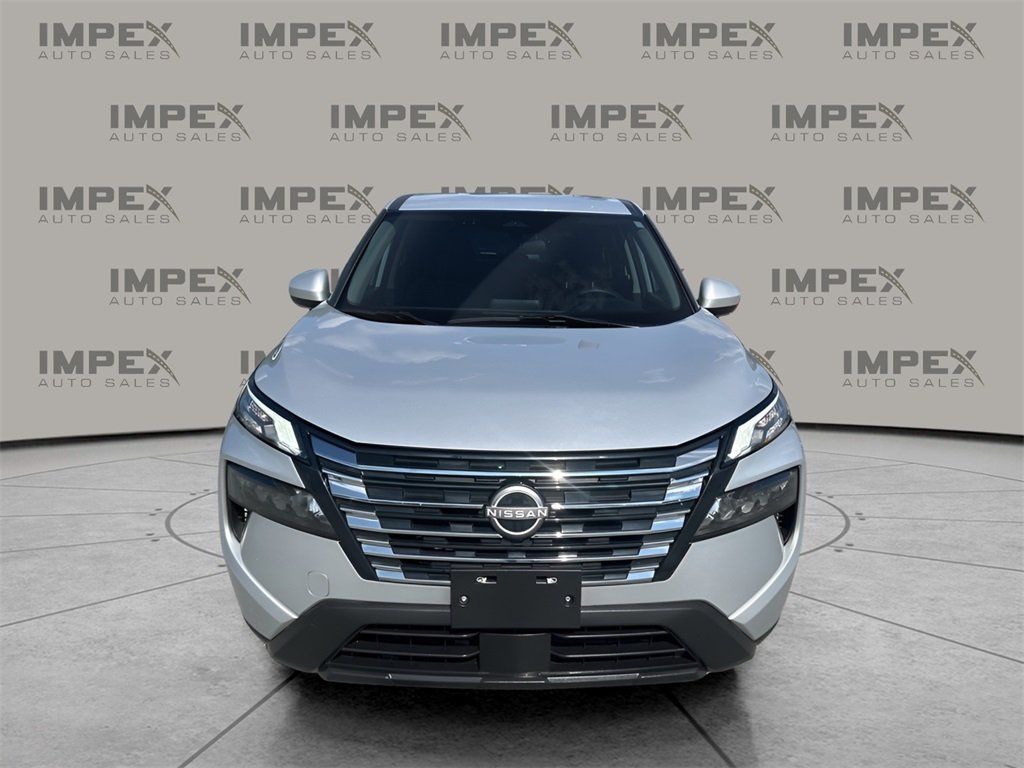 2024 Nissan Rogue SV photo 8