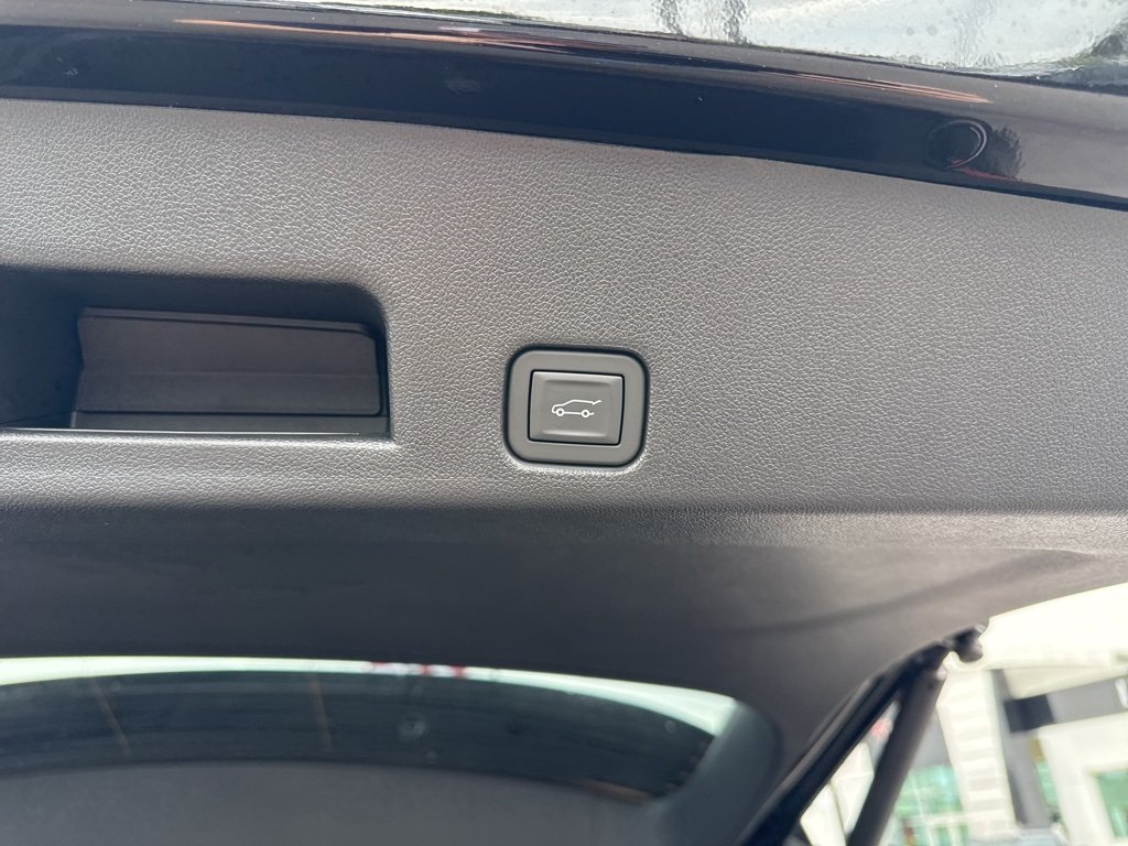 2025 Gmc Acadia AT4 photo 27