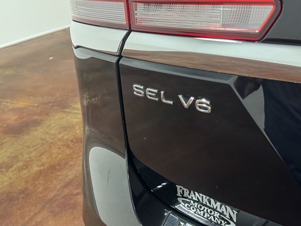 2023 Volkswagen Atlas SEL photo 48