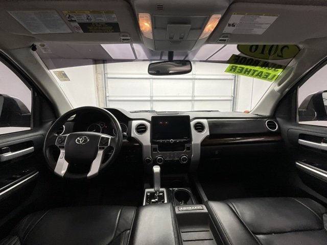 2016 Toyota Tundra Limited photo 2