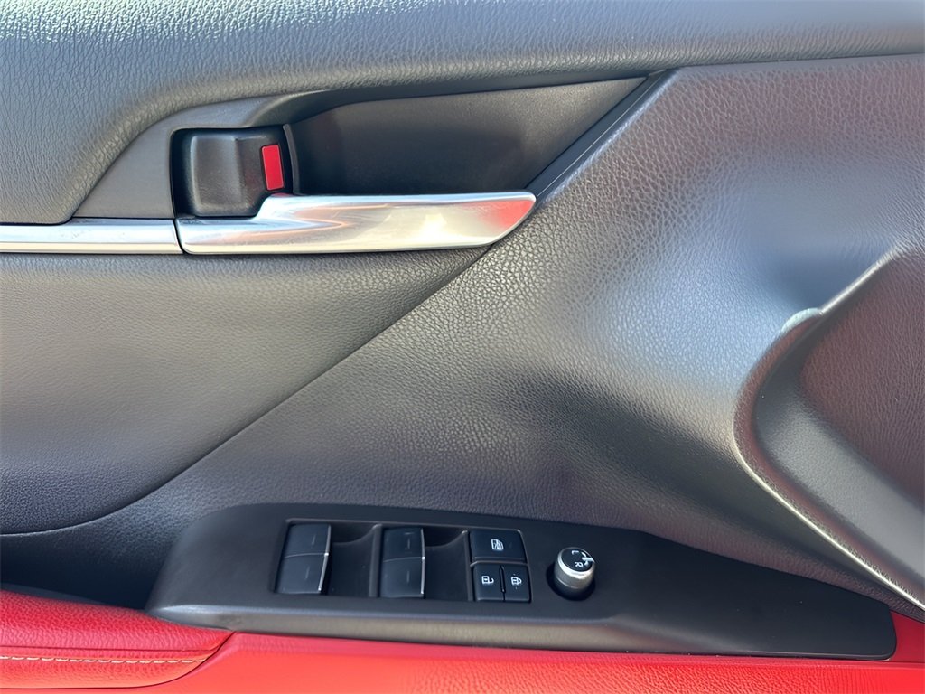 2022 Toyota Camry XSE photo 23